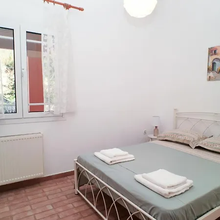 Elena House - Family Corfiot Country Apartment Agios Georgios (Corfu)