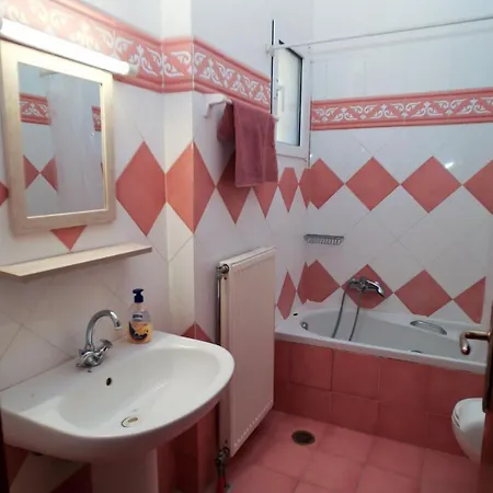 Elena House - Family Corfiot Country Apartment *
