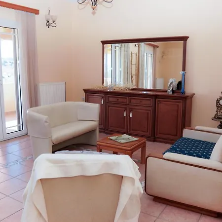 Elena House - Family Corfiot Country Agios Georgios (Corfu)