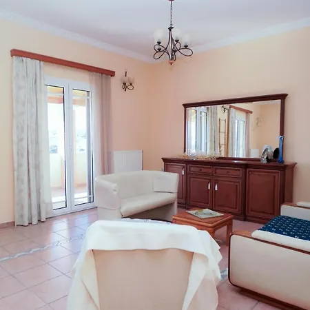 Elena House - Family Corfiot Country Apartment