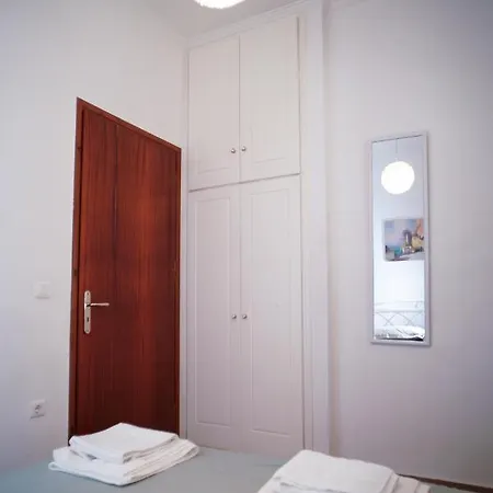 Elena House - Family Corfiot Country Agios Georgios (Corfu)