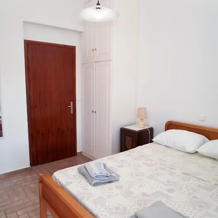 Elena House - Family Corfiot Country Apartment Agios Georgios (Corfu)